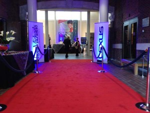 Stanchions Red Carpet Active Dec 2015 300x225